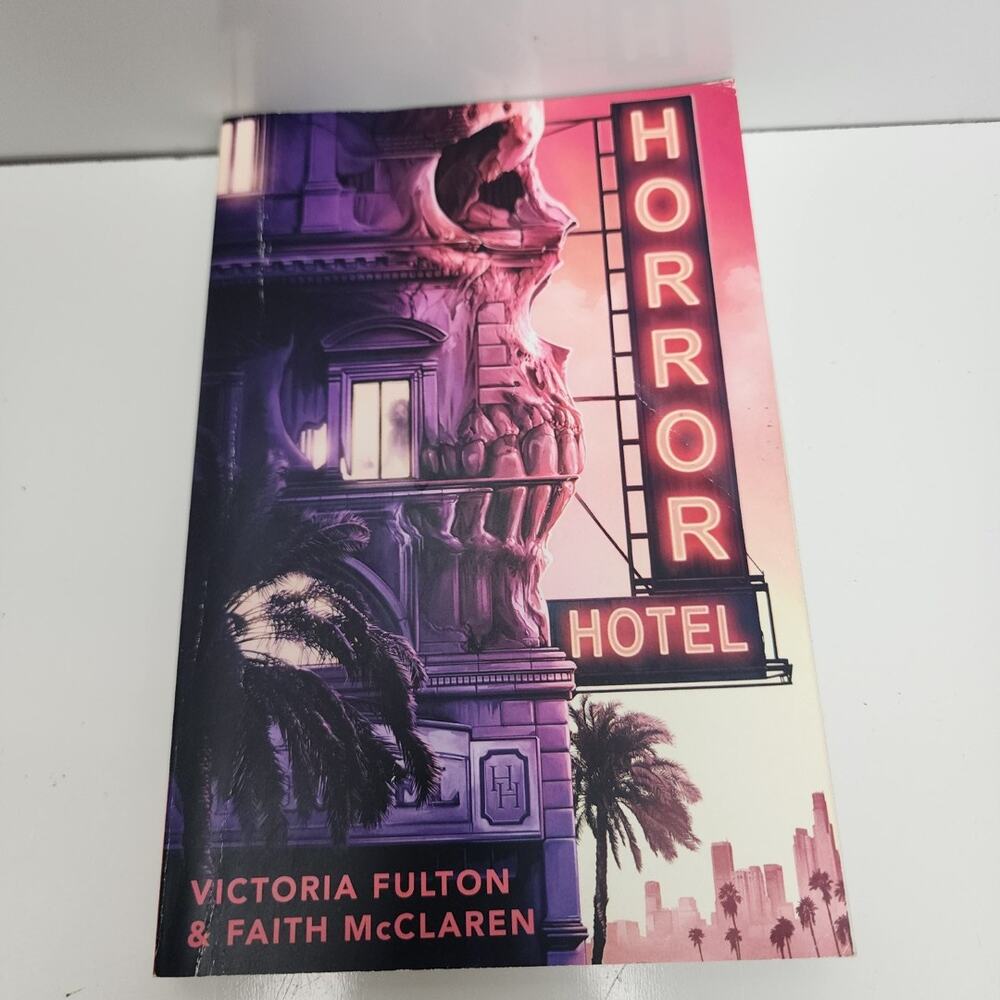 Horror Hotel by Victoria Fulton & Faith McClaren Paranormal Paperback Book
